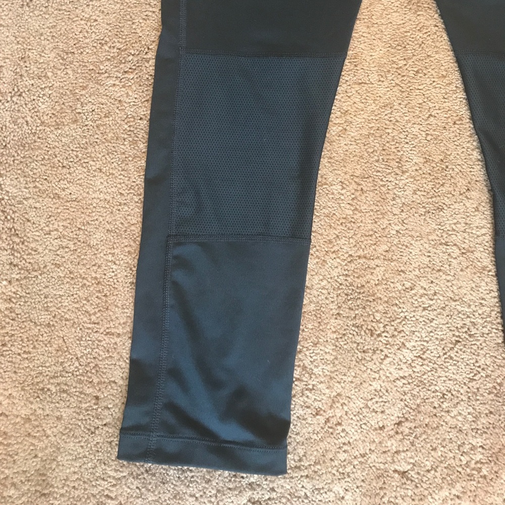 Nike running capris - Picture 4 of 4